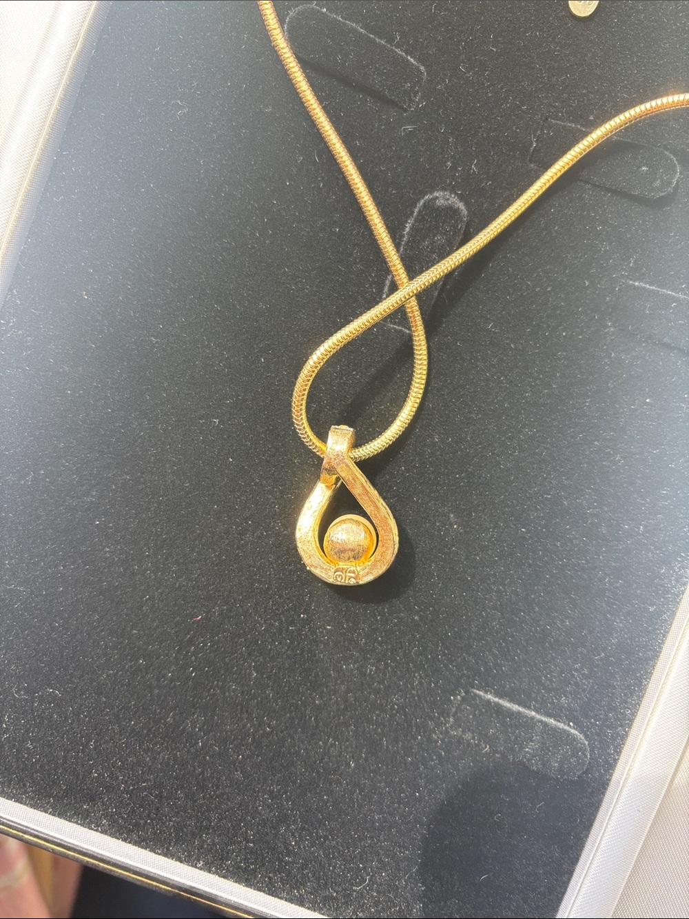 Diane Von Furstenberg Gold Pearl Teardrop Necklace with Crystal Accents - Picture 6 of 7